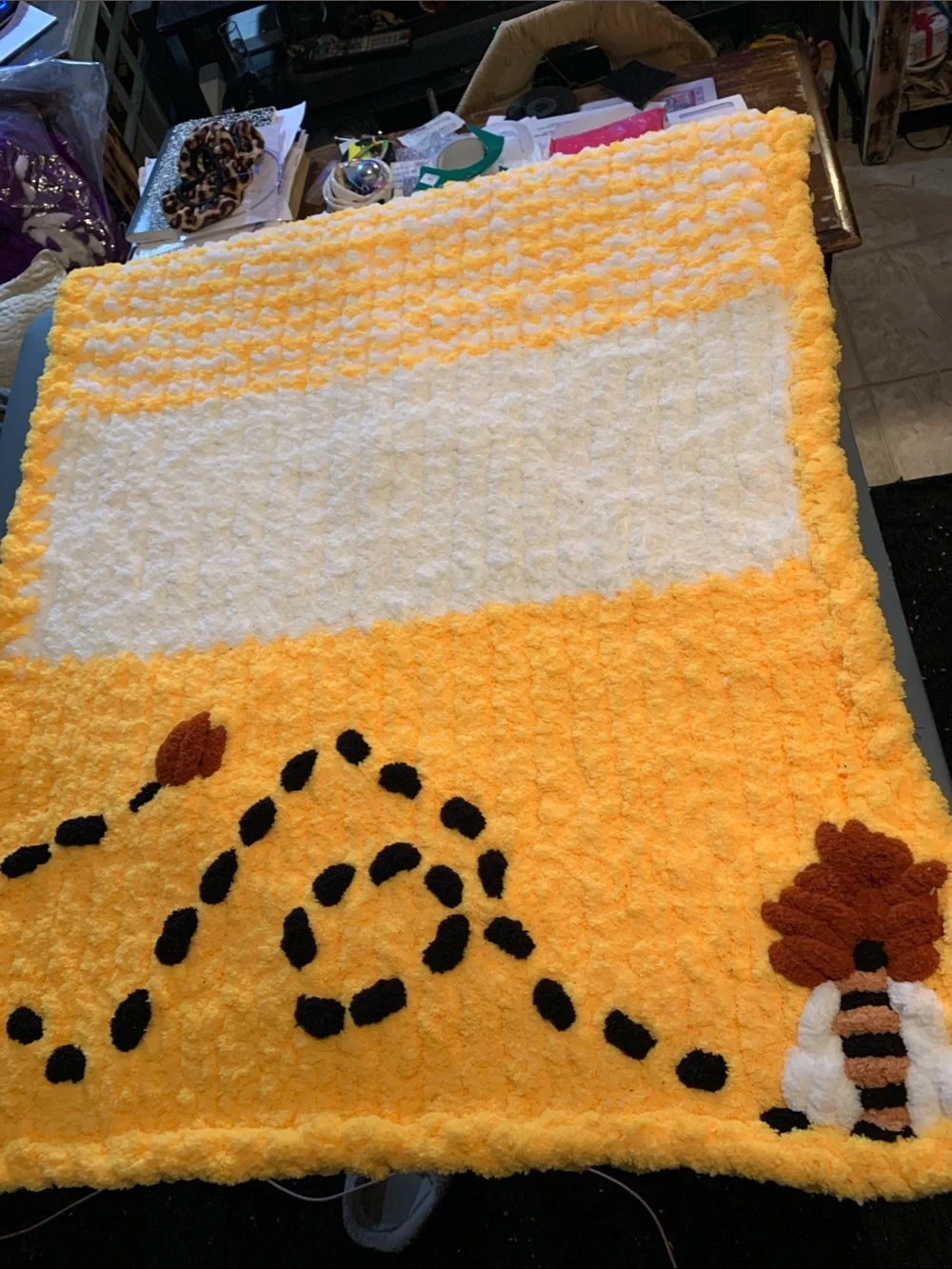 New Yellow Bee Motif Hand Knitted Plush Baby/Toddler Blanket 30x50